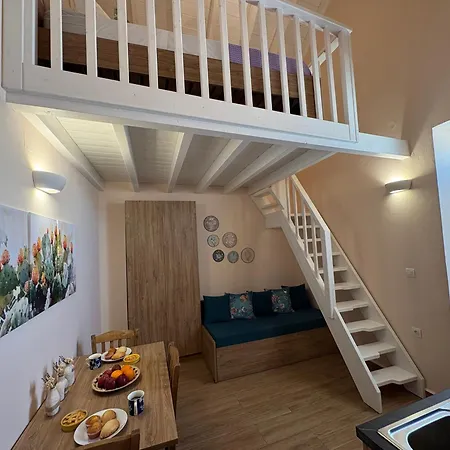 Aleminas 2 Apartment Symi